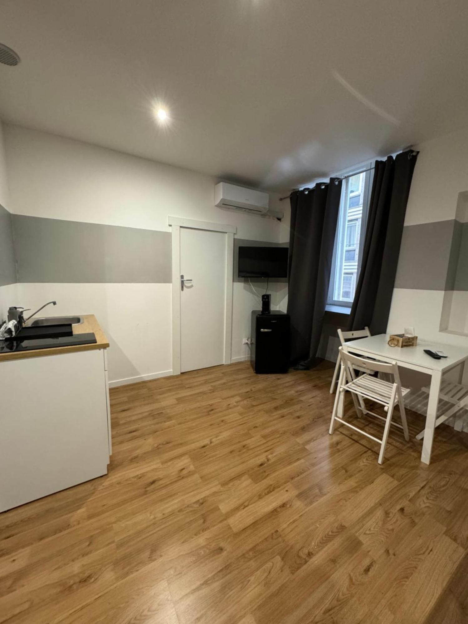 Il Tasso Rooms & Apartments Trieste Eksteriør bilde